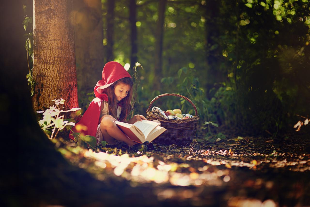 Mädchen+Buch+Märchen