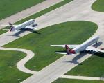 Flieger von British Airways und Virgin Atlantic auf der Heathrower Startbahn - An den Flughäfen London Heathrow und Gatwick kommt es am 21. November zu Einschränkungen auf Flügen von British Airways. © Heathrow Airports Limited