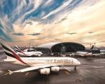 Emirates Jets am Dubai Airport - Ab dem 31. Januar benötigen Einreisende in das Emirat Dubai einen höchstens 72 Stunden alten, negativen PCR-Test. © Emirates
