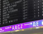 Sommerflugplan 2017 Anzeigetafel Frankfurt - Seit dem 30. April 2021 verbindet Fly One die moldawische Hauptstadt Chisinau mit Frankfurt-Hahn. (Symbolbild)