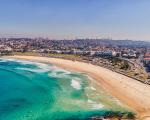 Australien Sydney Bondi Beach - Am beliebten Bondi Beach bei Sydney wurde ein toter Wal angespült. Das Baden ist bis auf Weiteres verboten.