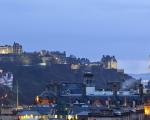 Edinburgh - Reisende in Schottland müssen sich ab dem 10. Juli nicht mehr in Quarantäne begeben.