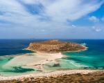 Kreta: Balos Strand - Die Urlaubsinsel Kreta kann im Sommer 2021 mit Corendon ab Saarbrücken nonstop erreicht werden.