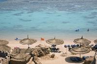 Fly Egypt und Air Cairo arbeiten an einer vorschriftsgemäßen Catering-Planung, um die deutschen Flughäfen bald wieder mit ägyptischen Ferienzielen verbinden zu können. Der Badeort Sharm el Sheikh gilt wieder als sicher