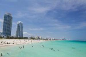Das Öl aus der gesunkenen Bohrinsel hat bereits die Traumstrände Floridas erreicht.