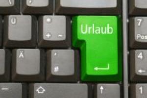 Auch bei der Urlaubsbuchung müssen Online-Portale per Gesetz gängige Zahlungsmethoden anbieten.