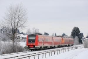 Damit die Züge auch im Winter rollen, investiert die DB dieses Jahr 70 Millionen Euro zusätzlich. Foto: DB.