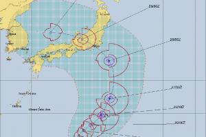 Taifun Jongdari Japan