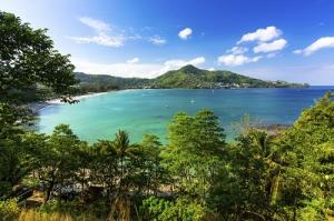 Nach heftigen Überflutungen wurden Teile des Urlaubsparadieses Thailand zum Katastrophengebiet erklärt. Thailand Pphuket Kamala Beach