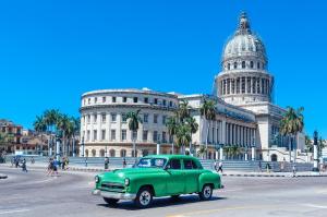 Havanna auf Kuba öffnet ab dem 15. November wieder seinen Flughafen für ausländische Touristen. Havanna_Kuba