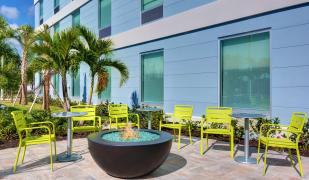 Home2 Suites by Hilton Fort Myers Colonial Blvd Home2 Suites by Hilton Fort Myers Colonial Blvd