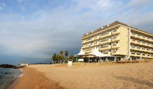 Caprici Beach Hotel & Spa Caprici Beach Hotel & Spa