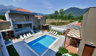 Chrissi Ammoudia (Golden Beach)