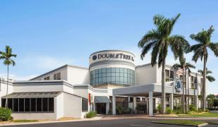 Doubletree by Hilton Fort Myers at Bell Tower Shops Doubletree by Hilton Fort Myers at Bell Tower Shops