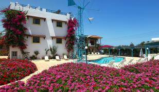 Paul Marie Hotel & Bungalows Paul Marie Hotel & Bungalows