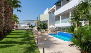 Angela Suites Boutique Hotel