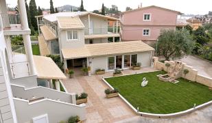 Palapart Gikas Studios & Suites Palapart Gikas Studios & Suites