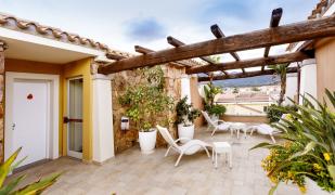 Janas Hotel