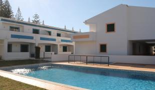 Oasis Beach Apartments