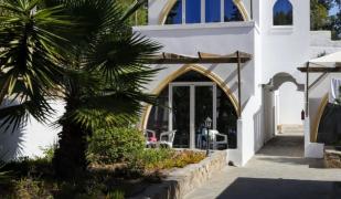 Aiora Aqua Resort
