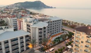 Kleopatra Dreams Beach