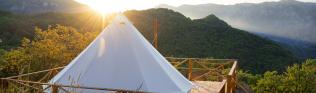 Glamping, Zelt, Sonnenaufgang, Berge Rumänien