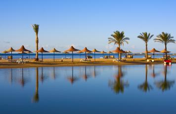 Strand, Meer, Palmen Ägypten