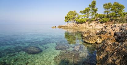 Rocky Podgora Beach - Dalmatien Rocky Podgora Beach - Dalmatien