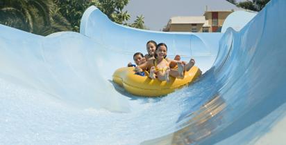 Wasserrutsche+Familie