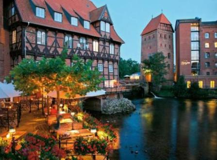 Hotel L  neburg buchen G  nstige Hotels L  neburg CHECK24