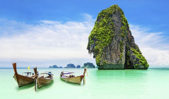 Railay Beach - Ao Nang Railay Beach - Ao Nang