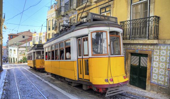 Straßenbahn in Lissabon - Lissabon Straßenbahn in Lissabon - Lissabon