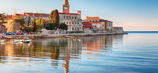 Altstadt, Meer, Kirchturm Porec