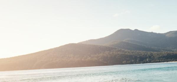 Urlaub_Strand_Paar_Spaß-flexibel buchen