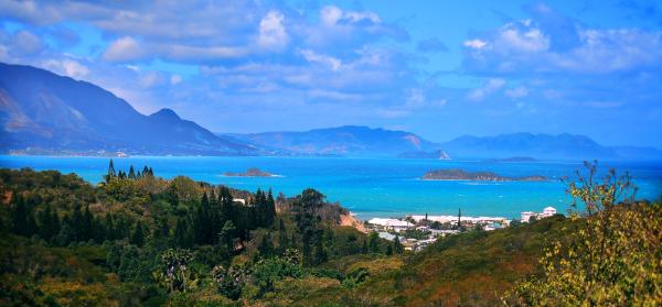 Wald, Berge, Meer Noumea