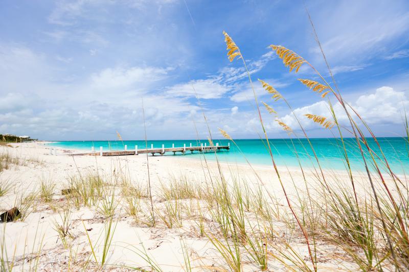 Strand mit Steg