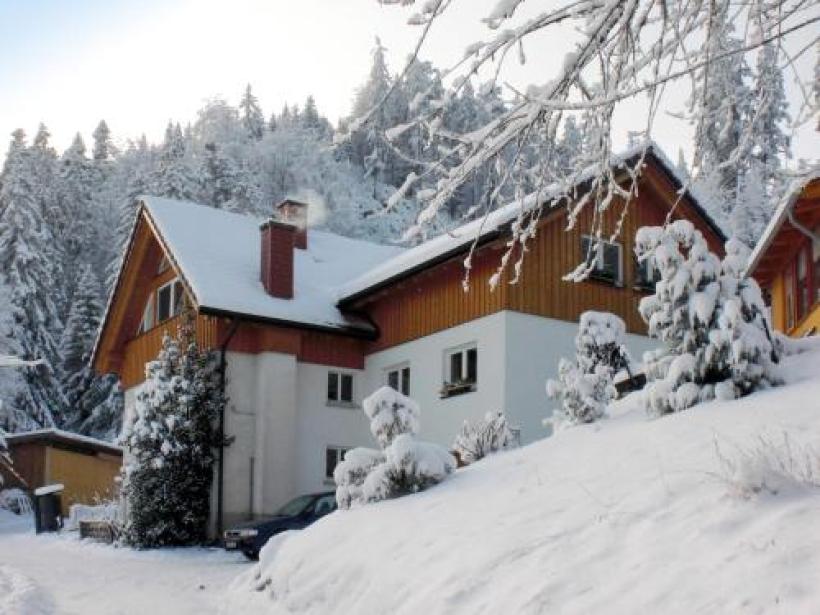 Haus im Schnee
