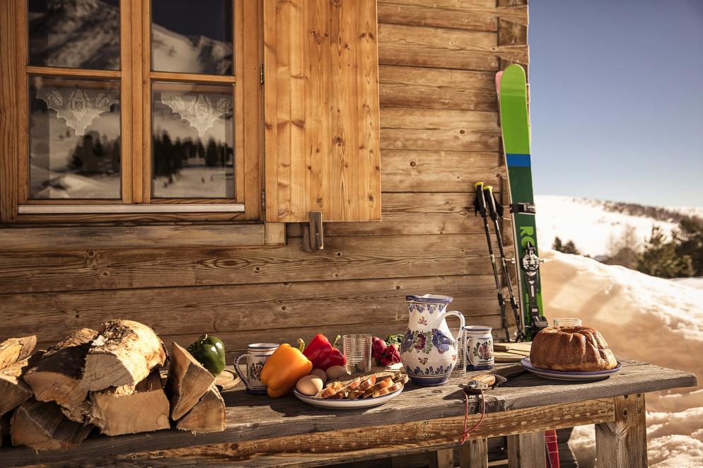 Skihuette-Alm-Winter