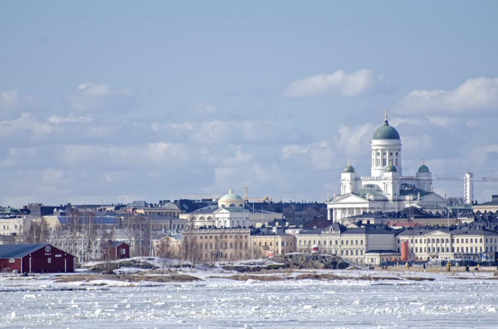 Blick auf den Dom von Helsinki - Kulturelles Wahrzeichen Finnlands