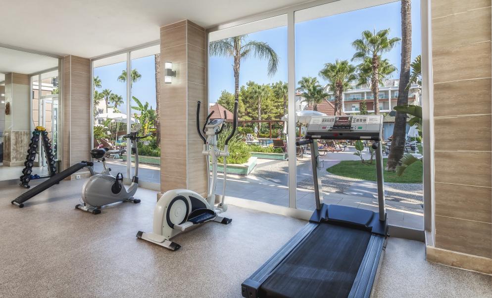 Hotel+Fitnessraum+Gym+Fitnessgeräte