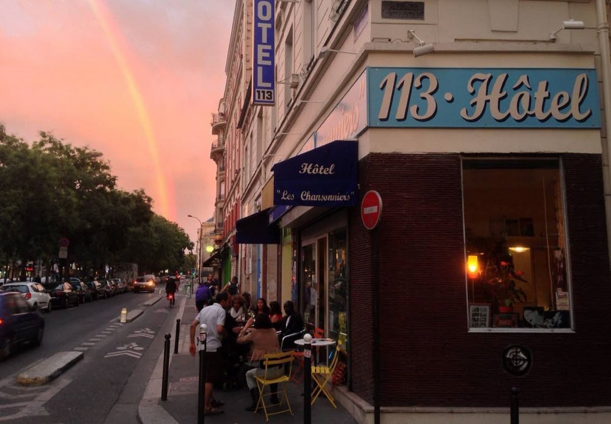 Les Chansonniers (Paris, Frankreich) ️ inkl. Flug buchen