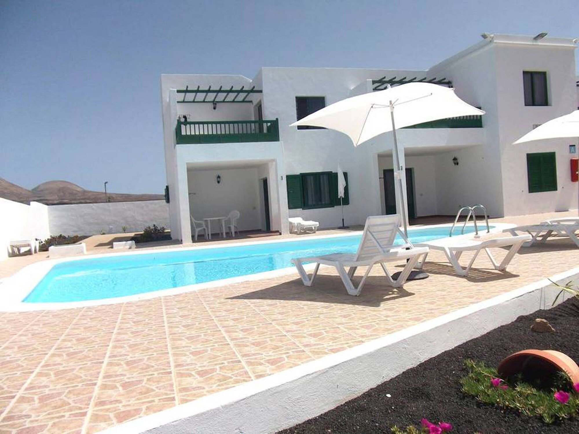 Apartamentos Alhambra (Puerto Del Carmen, Lanzarote) ️ inkl. Flug buchen