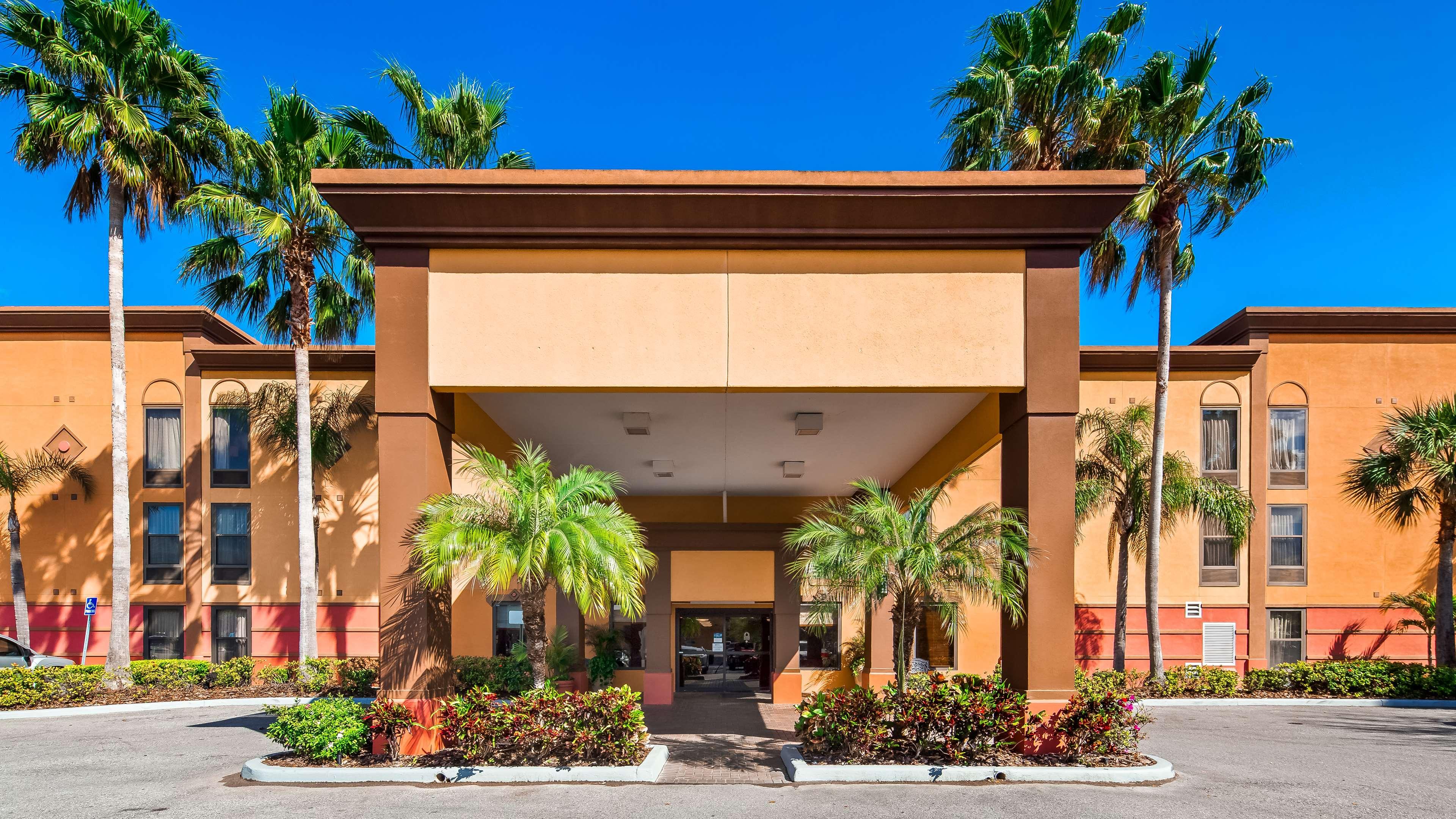 Best Western Universal Inn (Orlando, Florida) ️ inkl. Flug buchen